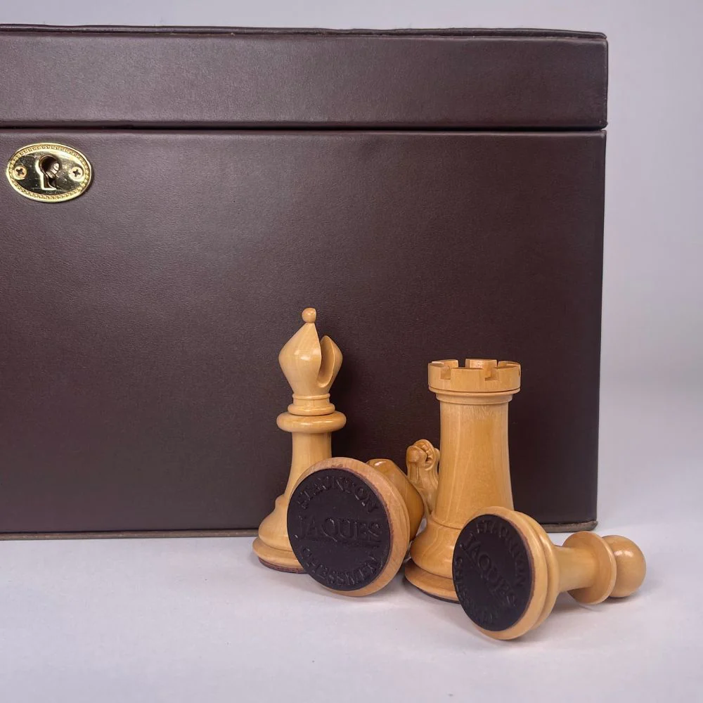 1849 4" Edition Chess Pieces (Leather Bases) in Leather Casket - Image 3