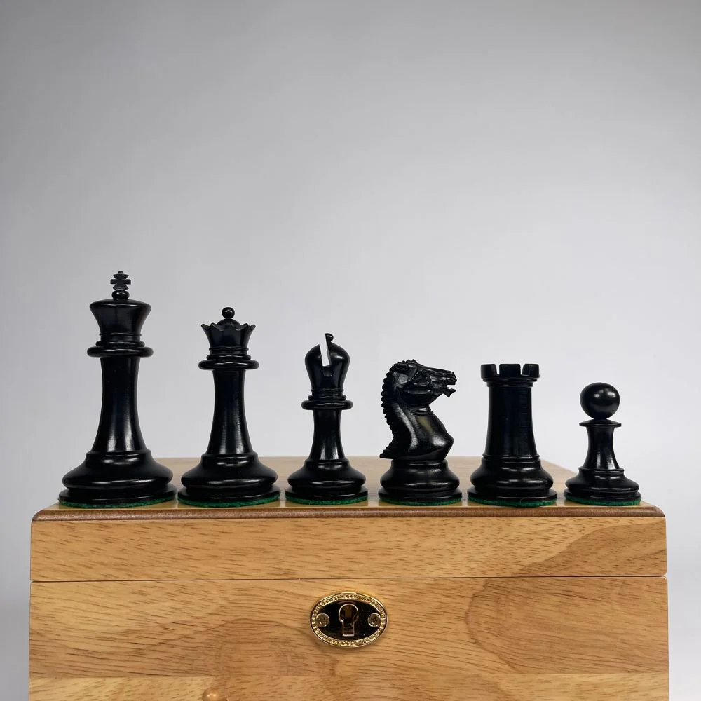 1854 Edition 3.5" Chess Pieces in Oak Box - Image 4