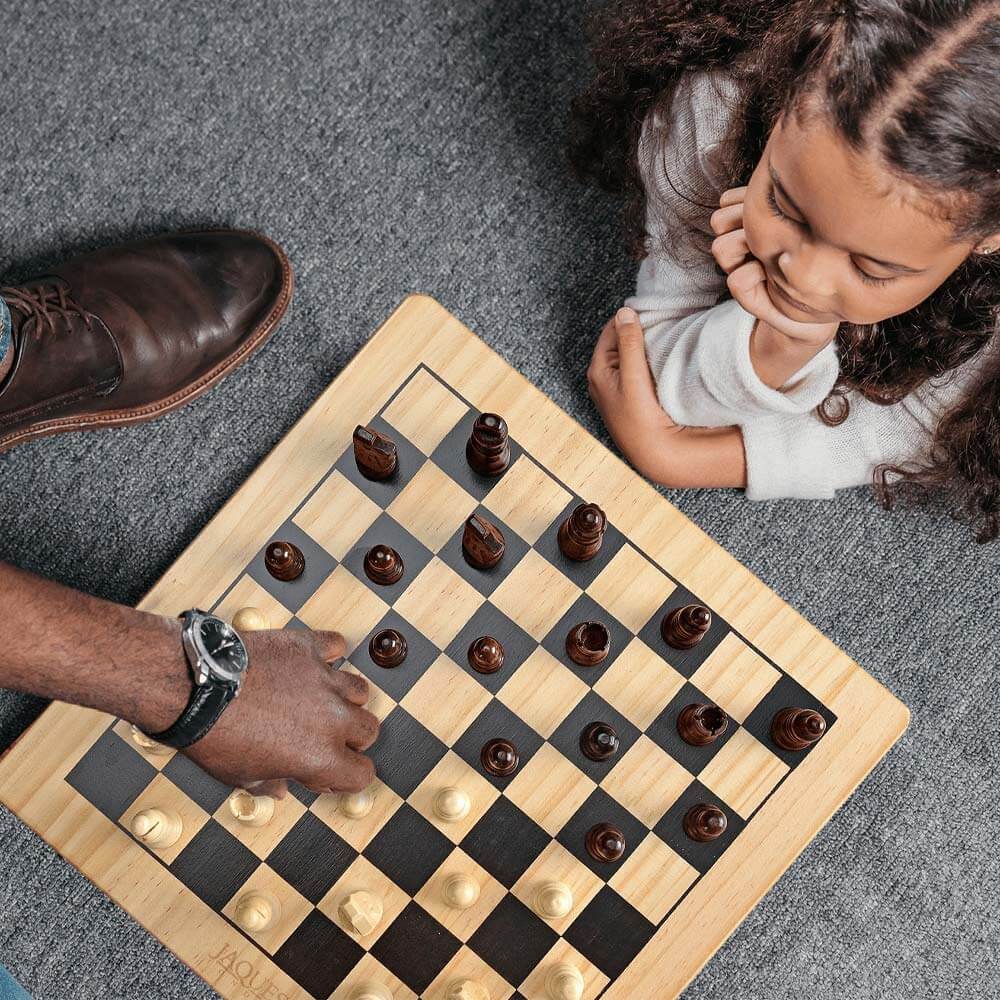 Staunton Chess Set - Wooden Chess Board and Pieces - Image 3