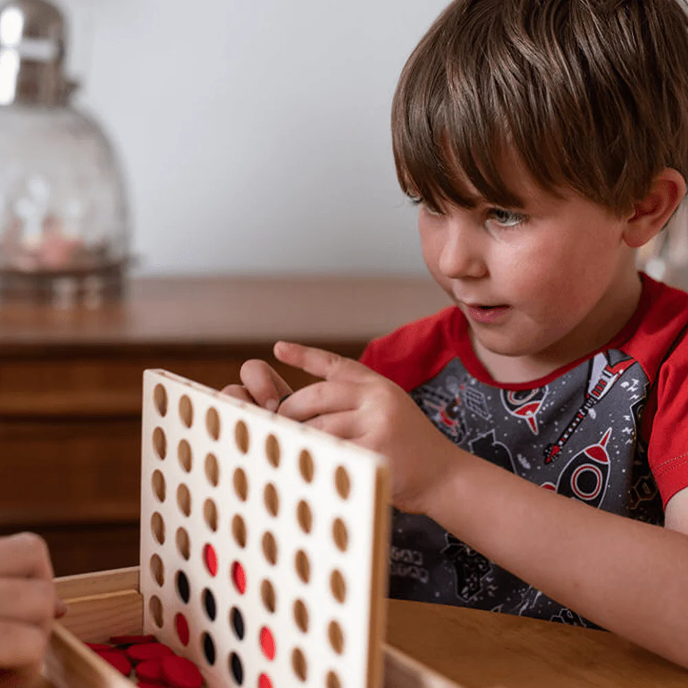 Four in a Row - Family Game - Image 3